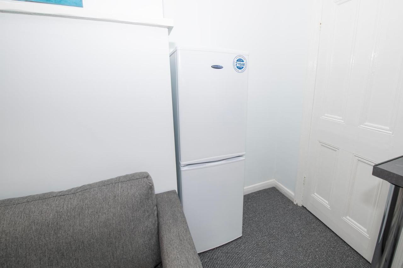 Versatile Cozy & Spacious Comfort Hull Apartments キングストン・アポン・ハル エクステリア 写真