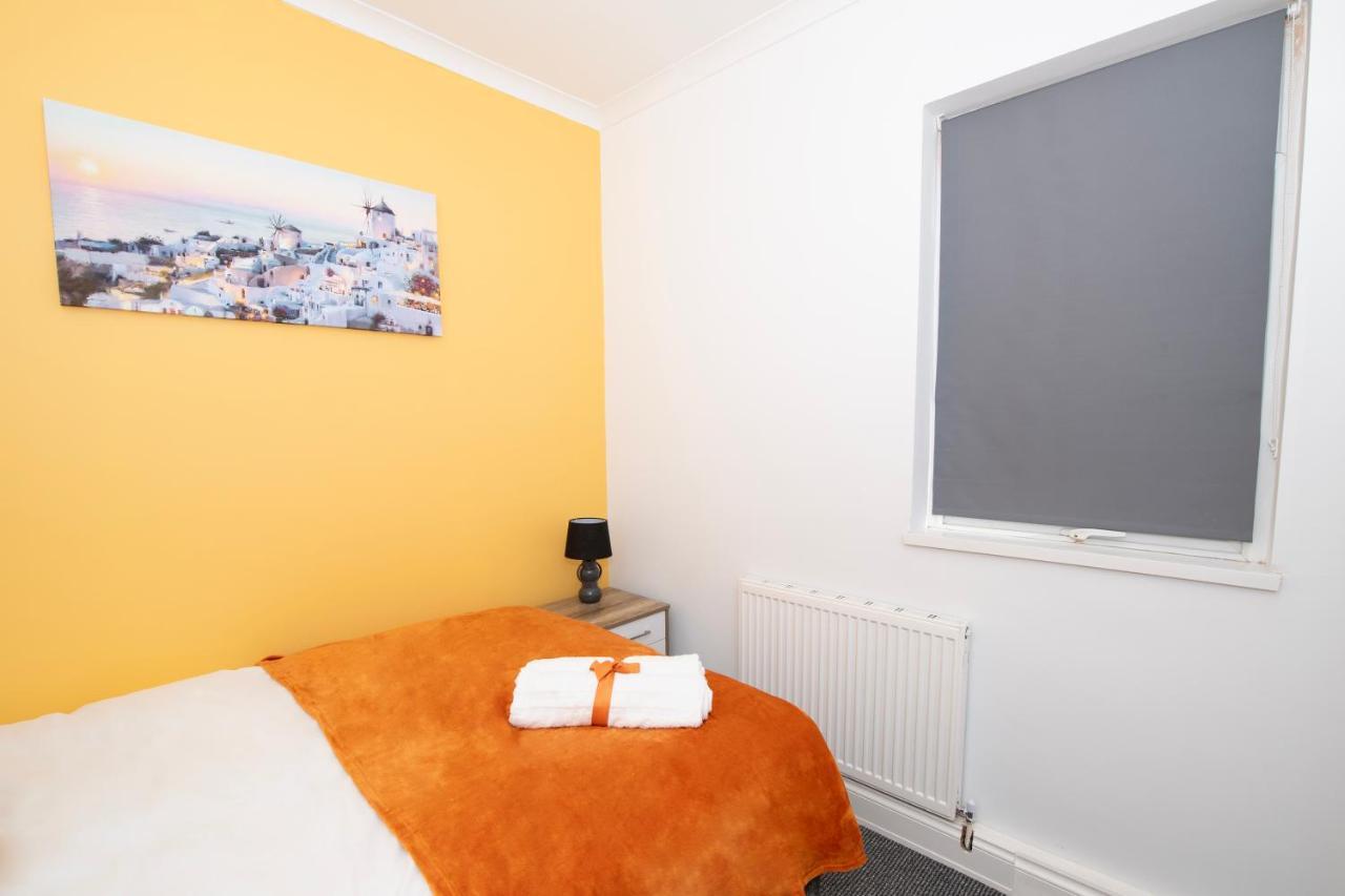Versatile Cozy & Spacious Comfort Hull Apartments キングストン・アポン・ハル エクステリア 写真