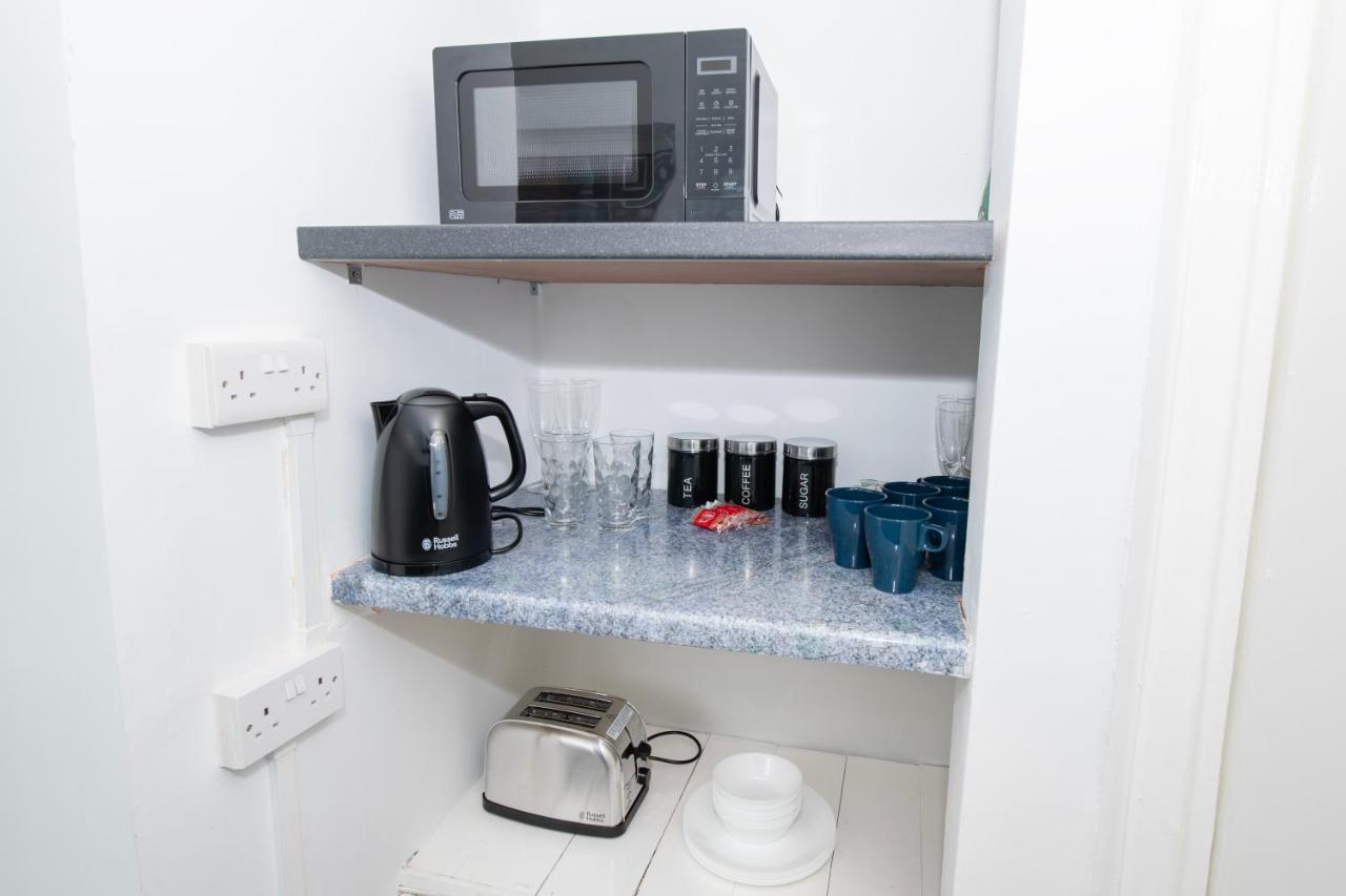 Versatile Cozy & Spacious Comfort Hull Apartments キングストン・アポン・ハル エクステリア 写真