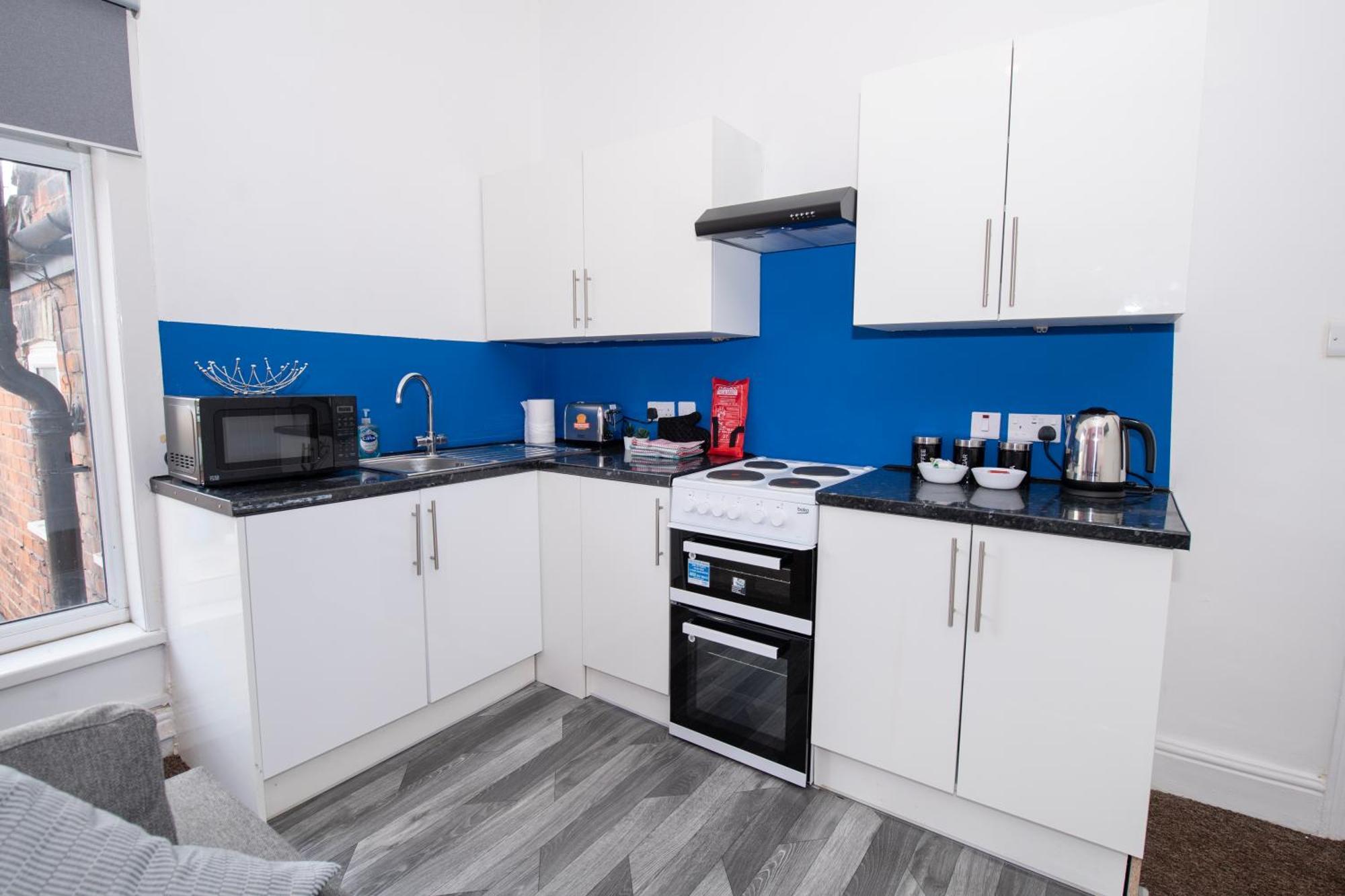 Versatile Cozy & Spacious Comfort Hull Apartments キングストン・アポン・ハル エクステリア 写真